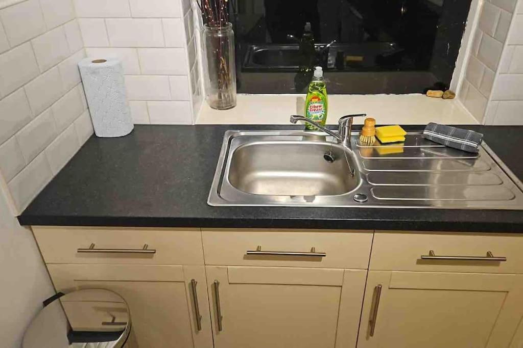 Period Sea View Flat In Hastings Apartment Bagian luar foto