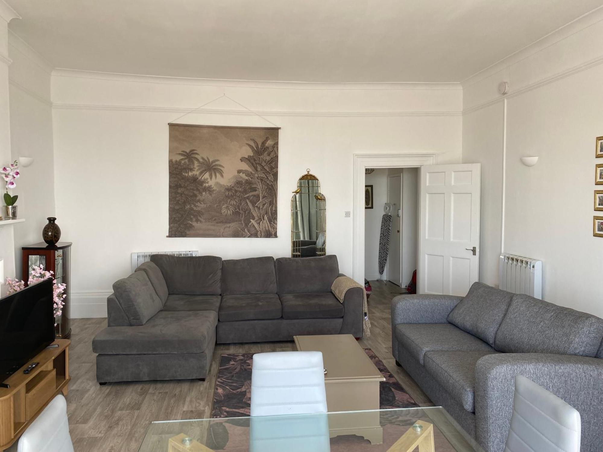 Period Sea View Flat In Hastings Apartment Bagian luar foto